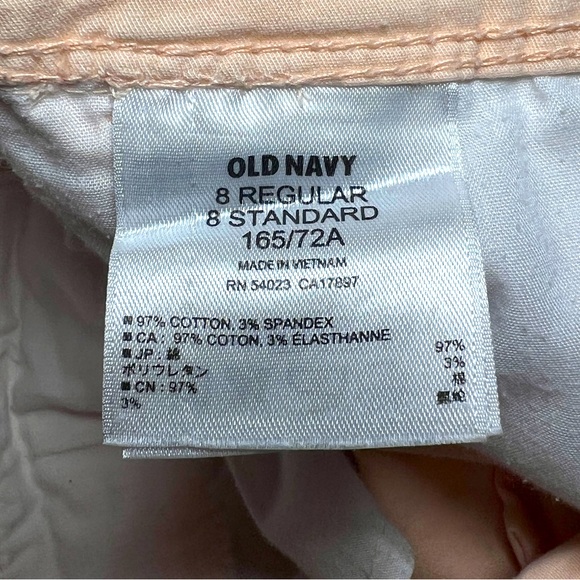 Women’s Old Navy Chino Shorts - Picture 4 of 4